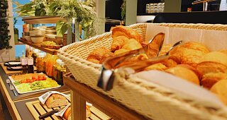 Knusprige Gipfeli frisch gebacken